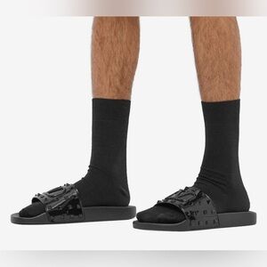 Valentino Men's Rockstud Pool Slide in Nero 42